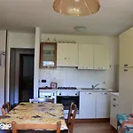 Casa Roberto R1 アパート *
